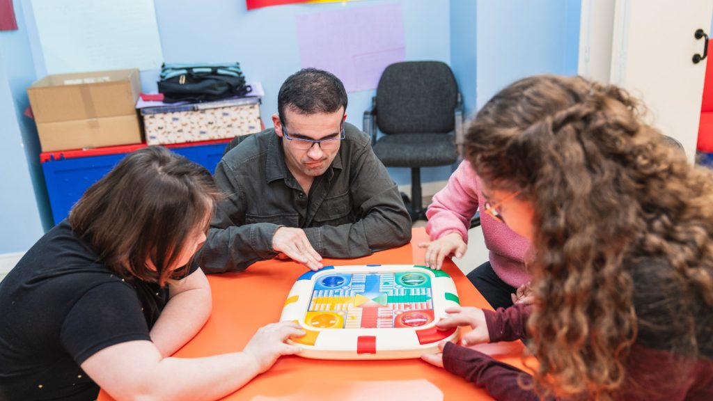 Early intervention: group activity with developmental tools